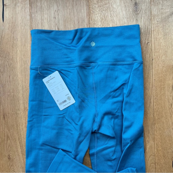 Athleta Aurora Seamless Ribbed Yoga Legging in Blue Medium NWT - Picture 4 of 4